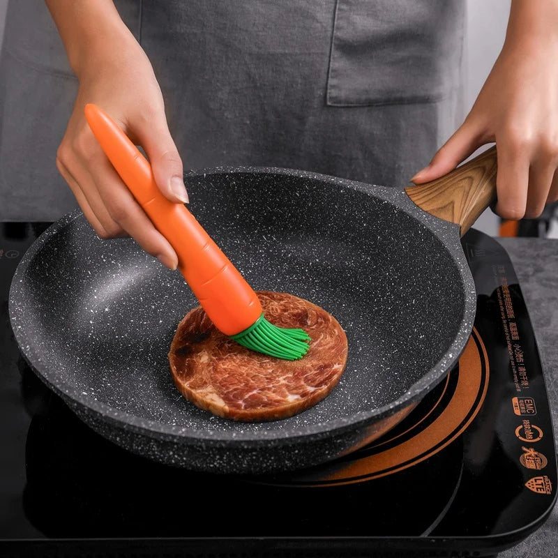 Pincel para Repostería de Silicona con Forma de Zanahoria Resistente al Calor