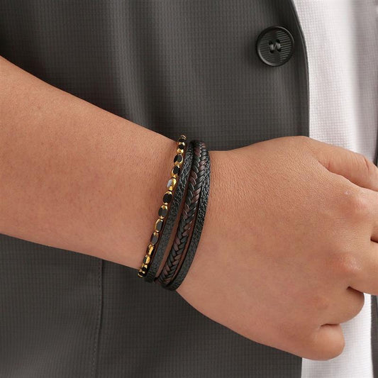 Pulsera Trenzada de Cuero con detalles dorados para hombres