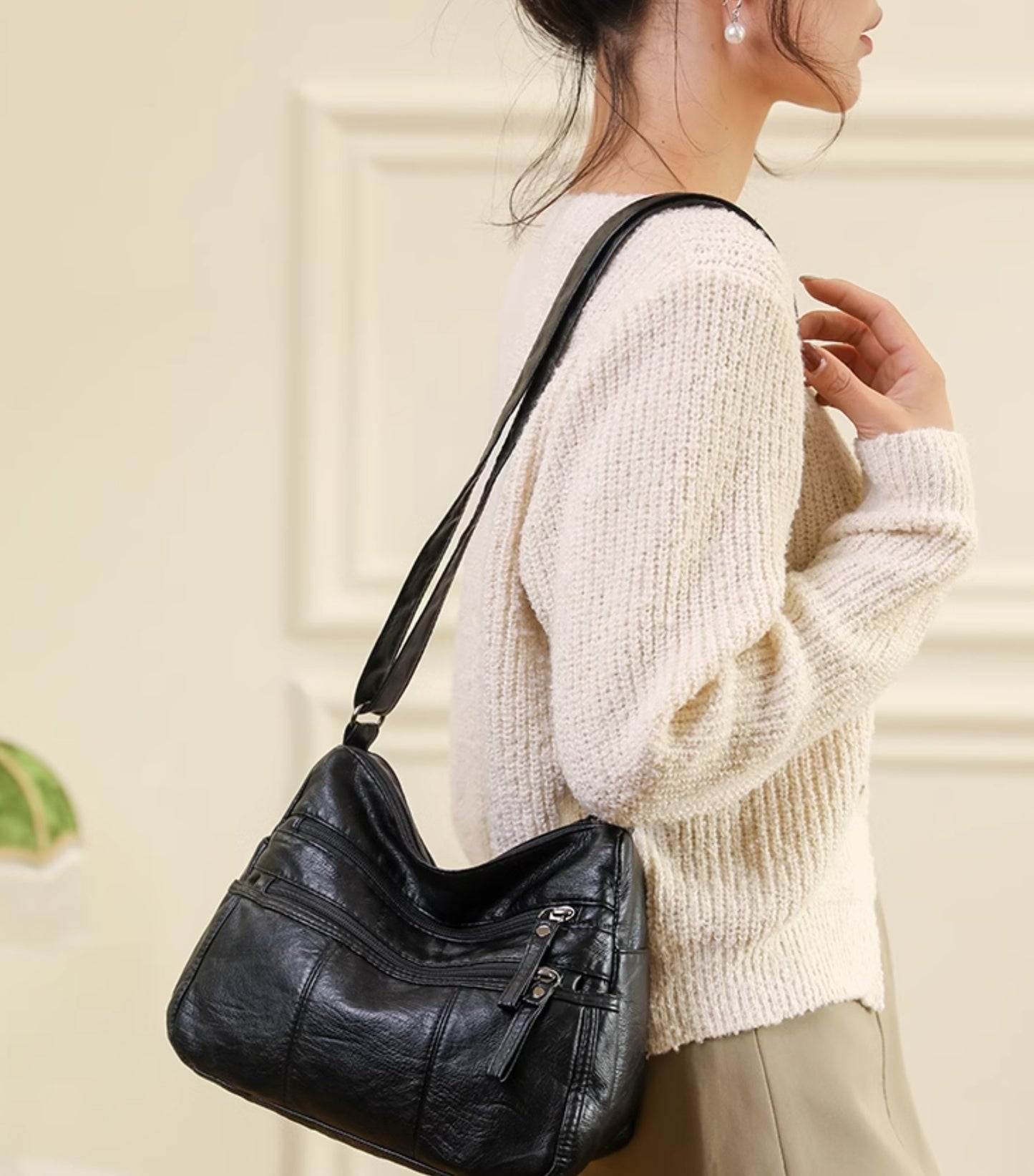 Bolso de Cuero Rivet™ con Múltiples Bolsillos para Mujer