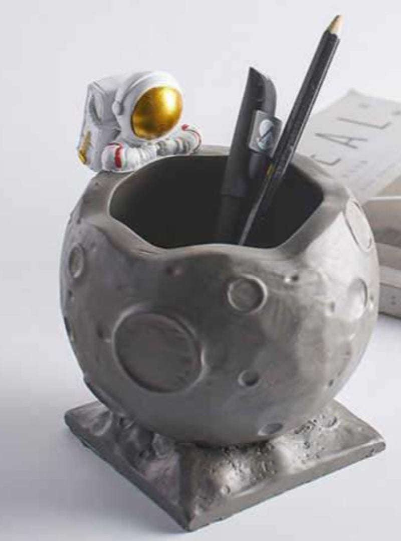 Porta Lapiceros y Accesorios de Astronauta Moon