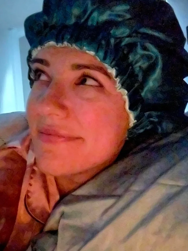 SatinBonnet