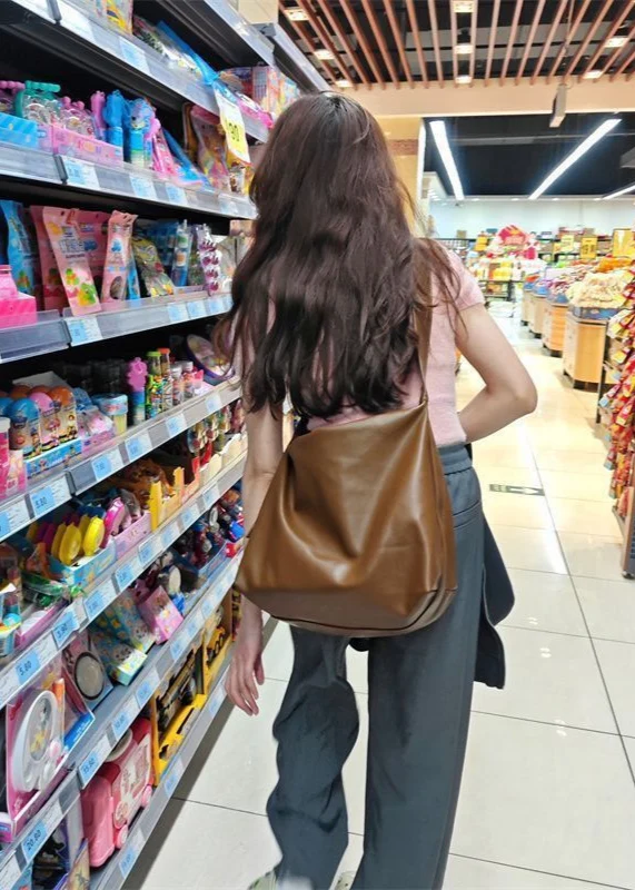 ¡EL REGALO MÁS ROMÁNTICO! – Bolso de Hombro Sophia de Cuero para Mujer con Gran Capacidad