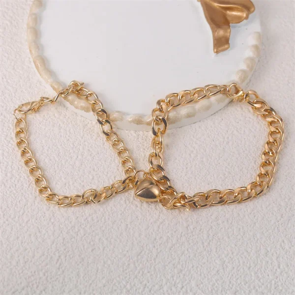 Set de pulseras magnéticas de corazón para parejas, imagen 2
