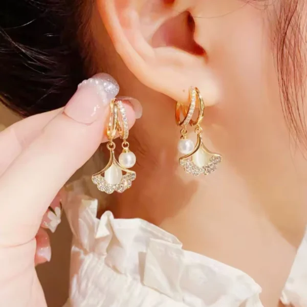 Twinkle Touch™ – Pendientes de Germanio Elegantes con Perlas y Brillantes para Mujer Sofisticada, imagen 3