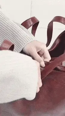 ¡EL REGALO MÁS ROMÁNTICO! – Cartera de Diseñador Amelia con Asa Superior y Gran Capacidad